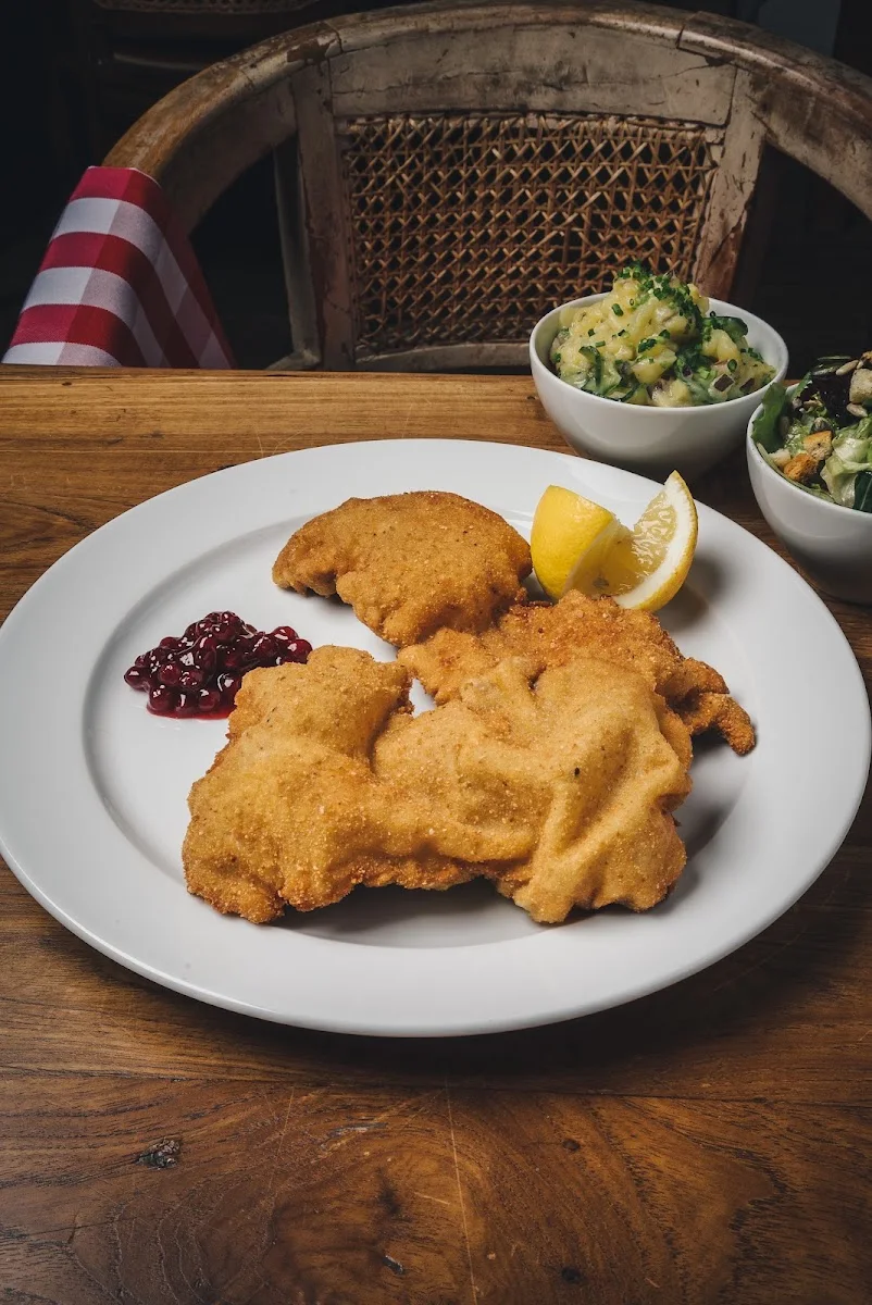 Gruber's Restaurant – Wiener Schnitzel in Köln, Nordrhein-Westfalen
