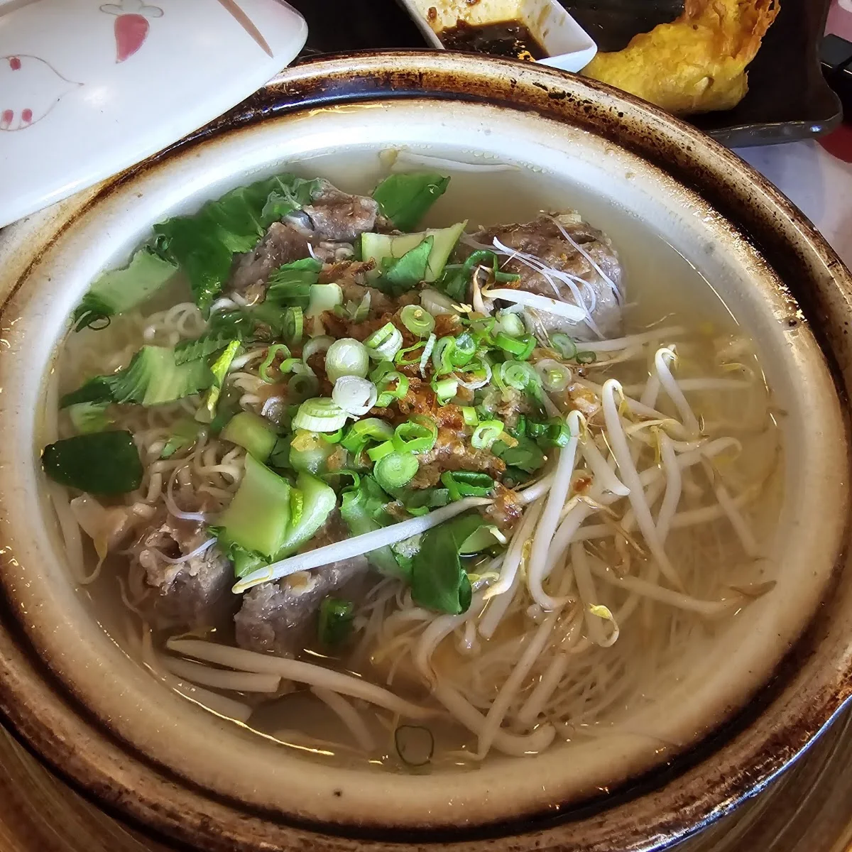 Nusantara – Rindfleischsuppe in Berlin