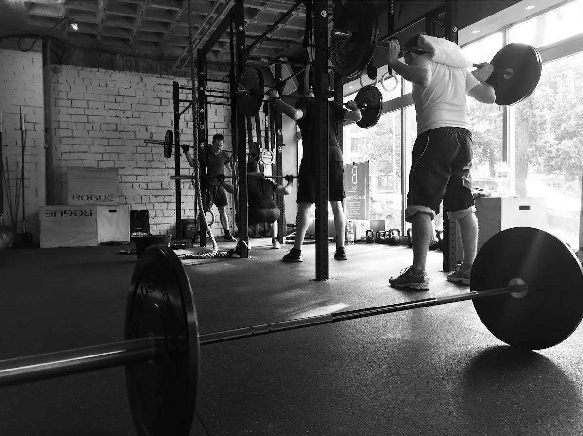 B-SPORT | Fitness & Gym Berlin • Sport Club • Community – Spor Salonu in Berlin