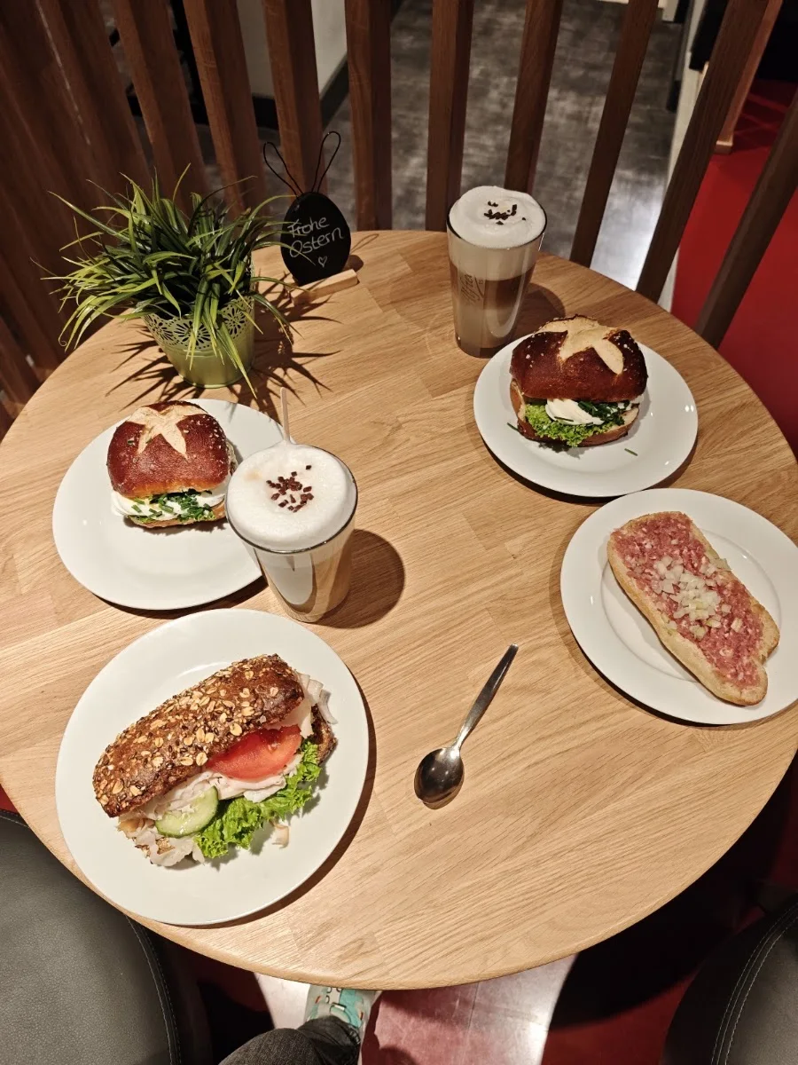 Bäckerei Zimmer GmbH & Co. KG – Essen und Trinken in Geesthacht, Schleswig-Holstein