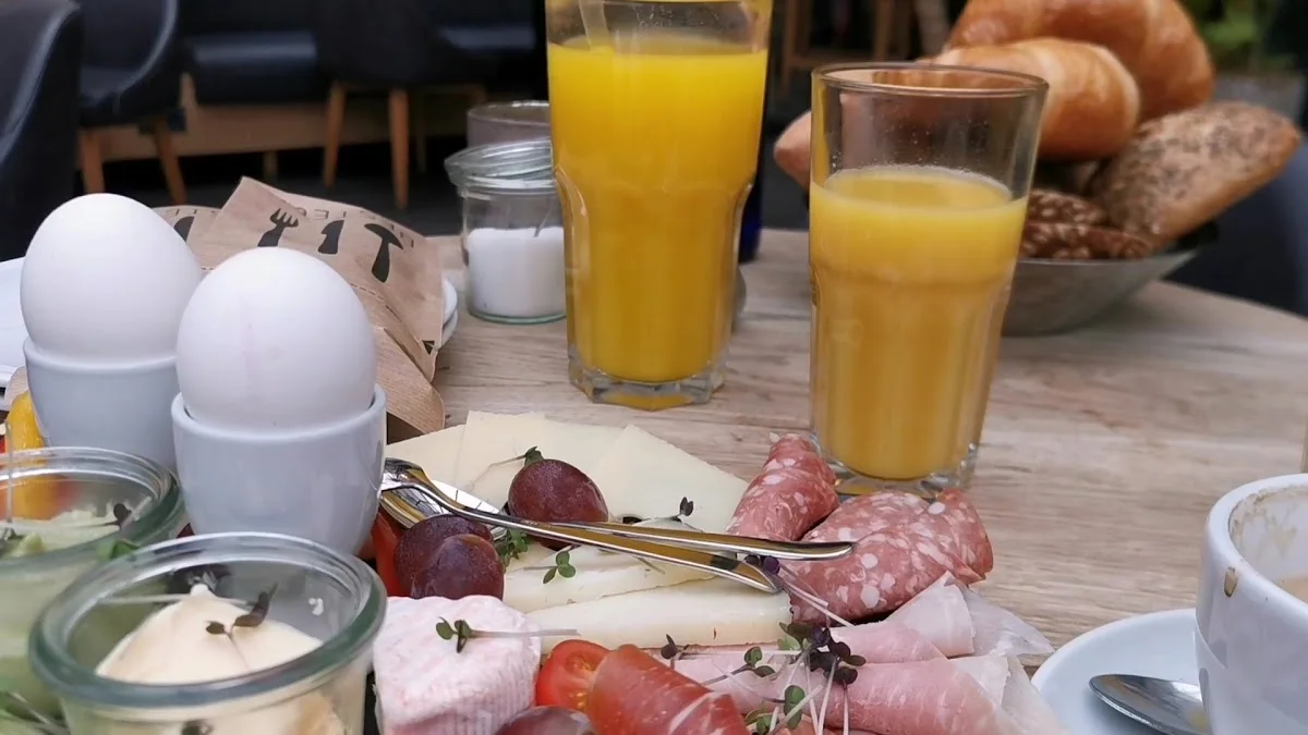 Mischbar | Frühstück - Lunch - Dinner – Bar in Nürnberg, Bayern