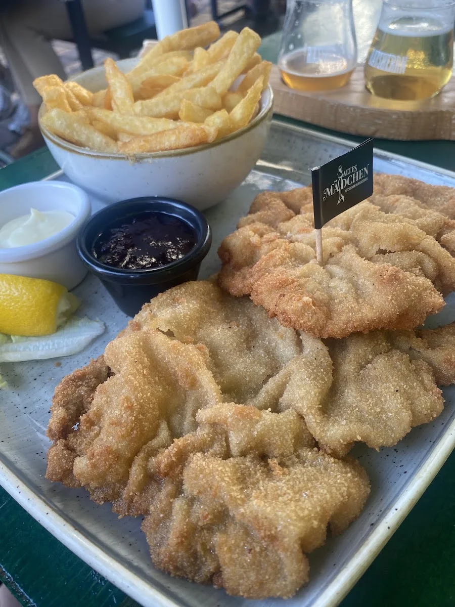 Altes Mädchen Ratsherrn Braugasthaus Hamburg – Restaurant in Hamburg