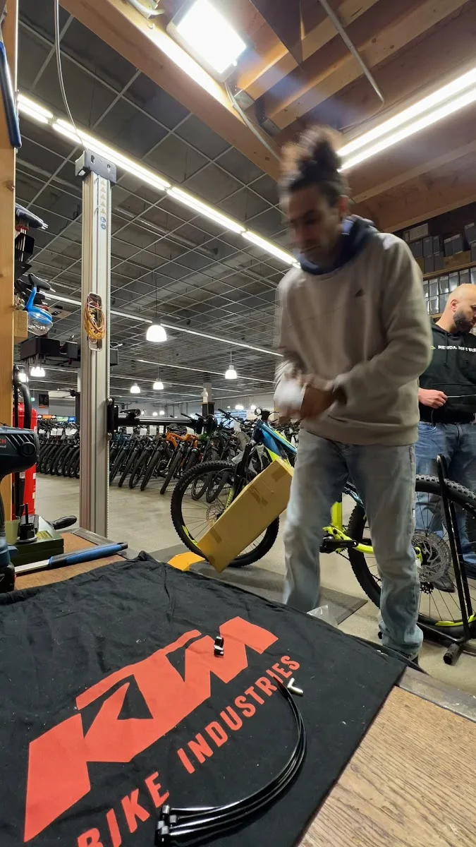 Radwelt Pforzheim - Rad - Sport Düren GmbH – Sportgeschäft in Pforzheim, Baden-Württemberg