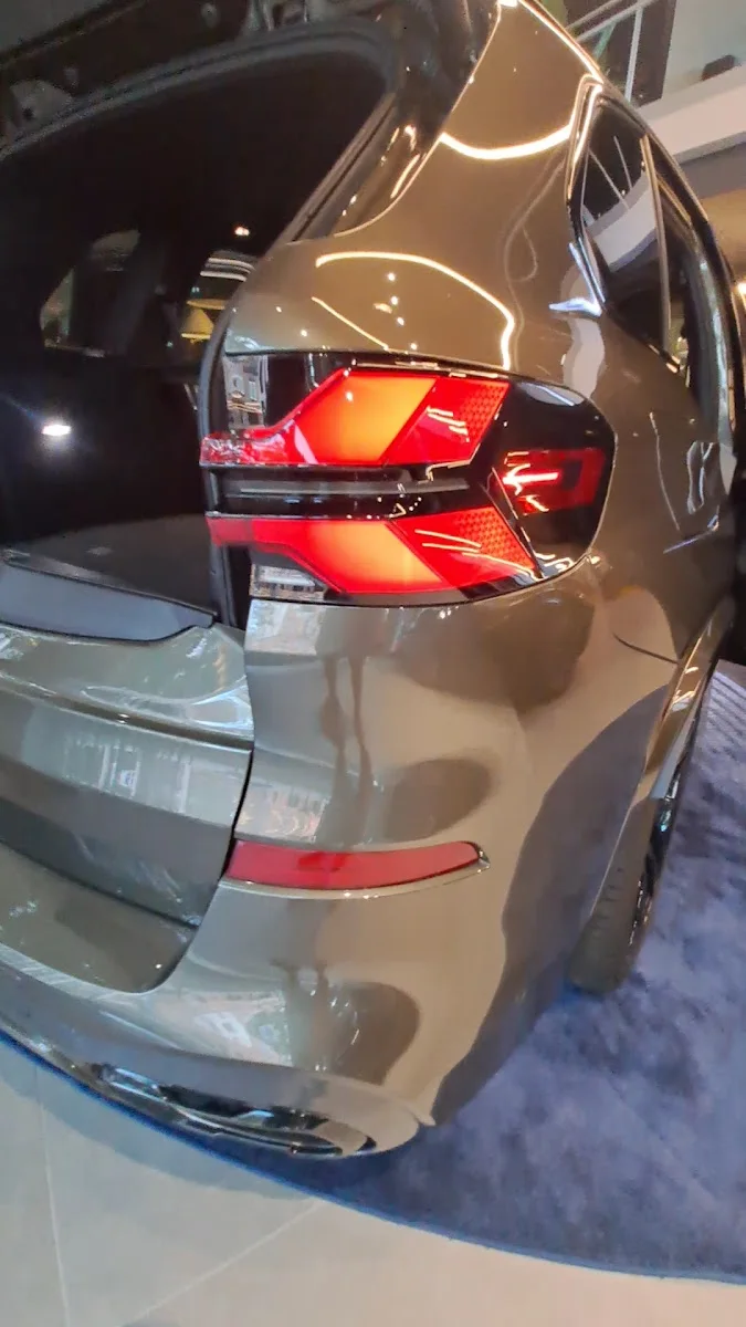 BMW Frankfurt – Besucherfoto von Seelenschreiber in Frankfurt am Main, Hessen