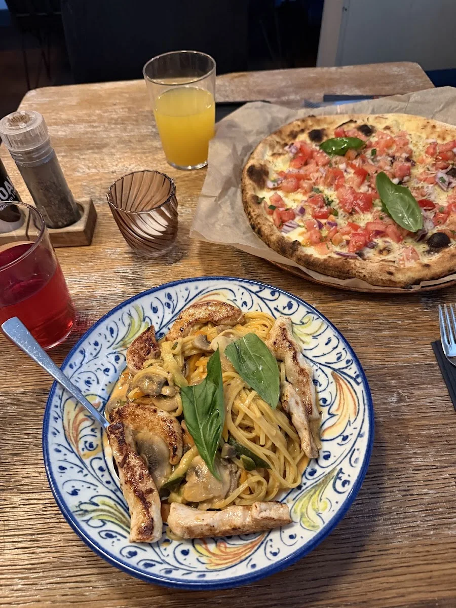 Noah's Pizzeria – Pizzeria in München, Bayern