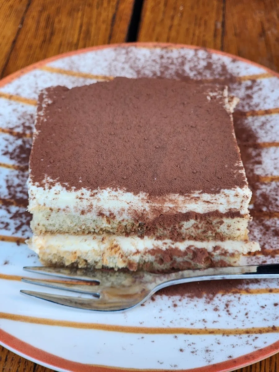 Noah's Pizzeria – Tiramisu in München, Bayern