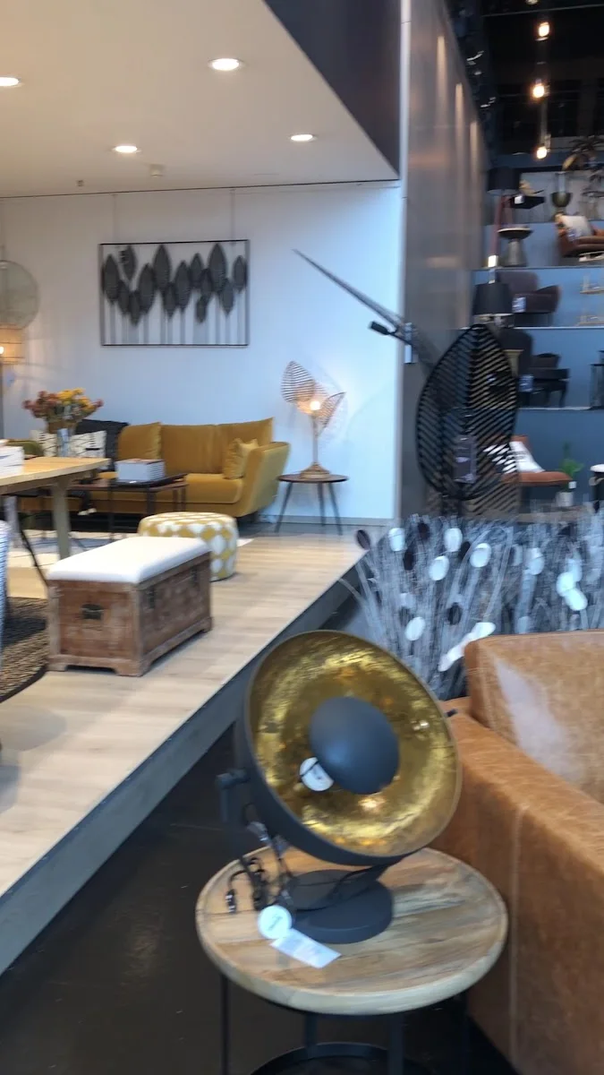 Maisons du Monde – Möbelgeschäft in Eching, Bayern
