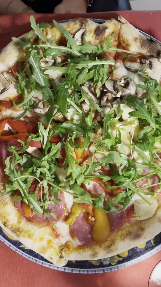 Trattoria Vivaldi – Pizza in Stuttgart, Baden-Württemberg