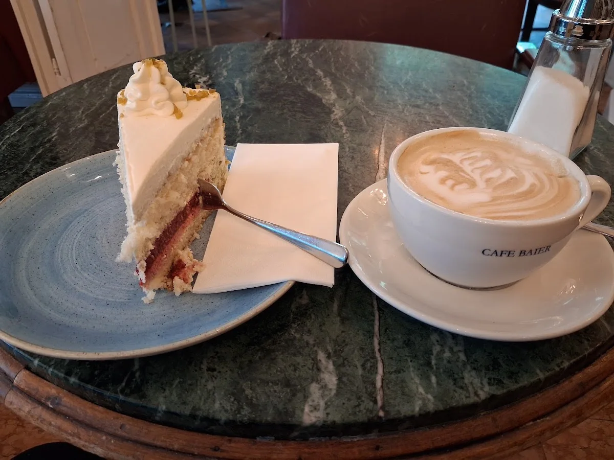 Cafe Baier – Kaffeekuchen in Berlin