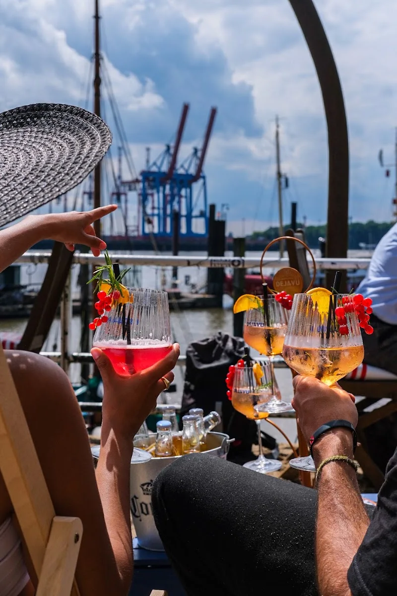 Beach Elbterrassen – Vom Inhaber in Hamburg