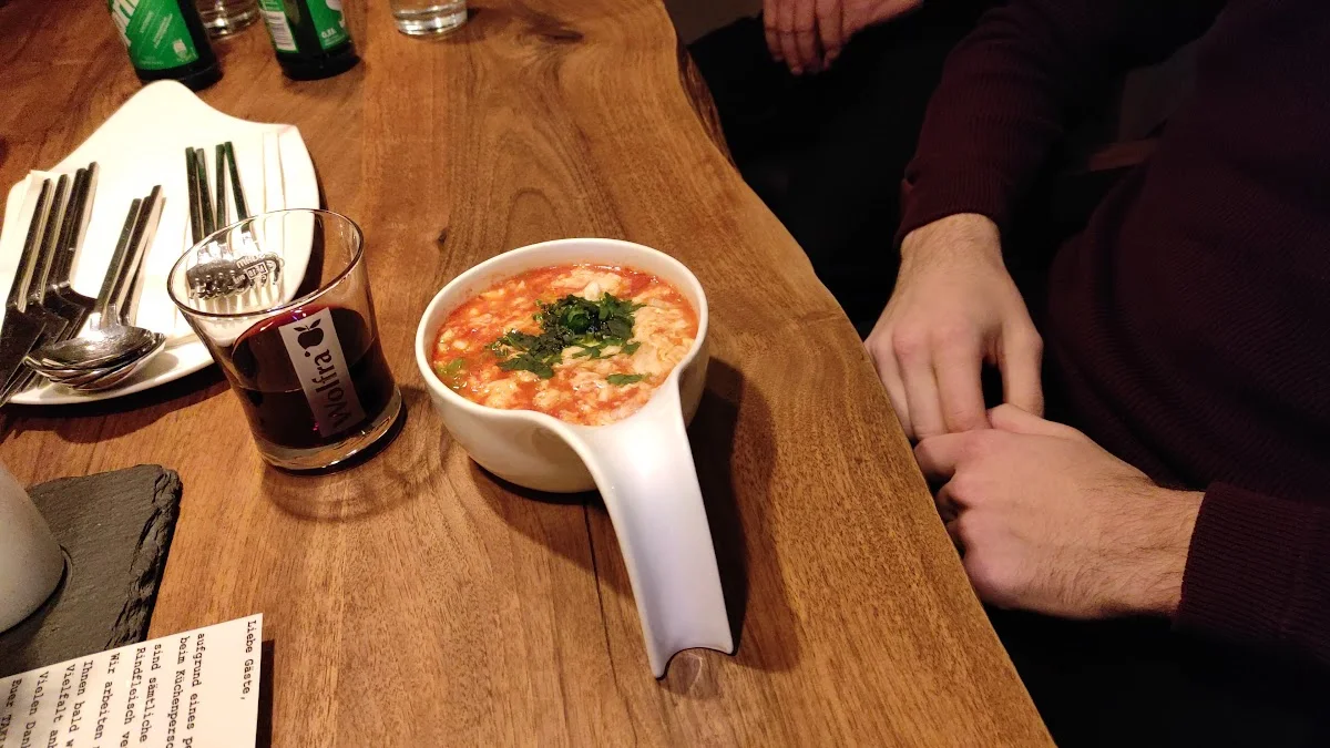 TAKLAMAKAN Munich "handpulled noodles" – Restaurant in München, Bayern