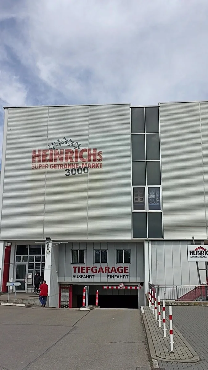 Heinrichs Super Getränkemarkt 3000 – Lebensmittelhändler in Kornwestheim, Baden-Württemberg