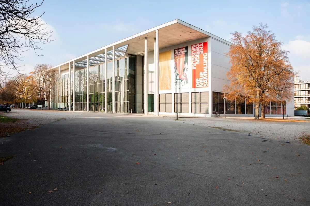 Pinakothek der Moderne – Vom Inhaber in München, Bayern