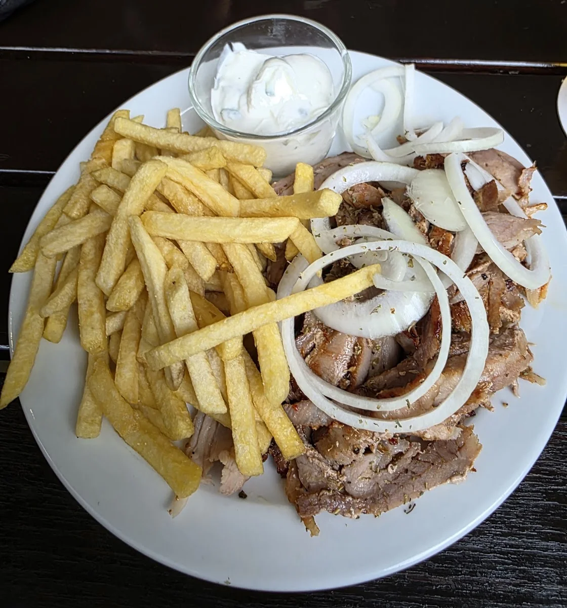 Küppersteger Grill – Essen und Trinken in Leverkusen, Nordrhein-Westfalen
