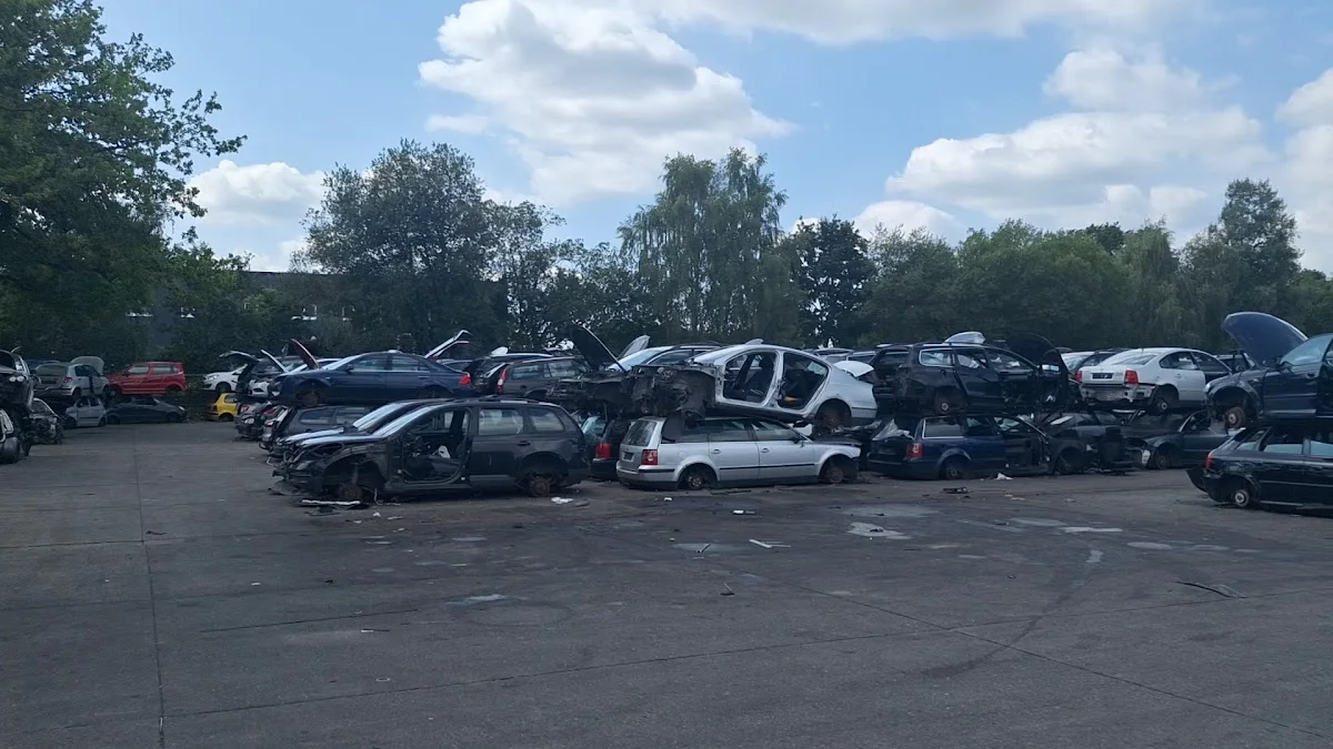 KIESOW Autorecycling + Autoteile GmbH – Kfz-Ersatzteilgeschäft in Norderstedt, Schleswig-Holstein