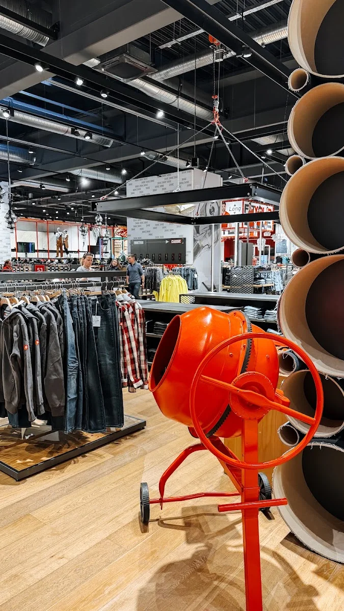 STRAUSS WORKWEARSTORE Oberhausen – Besucherfoto: Brid.get'S in Oberhausen, Nordrhein-Westfalen