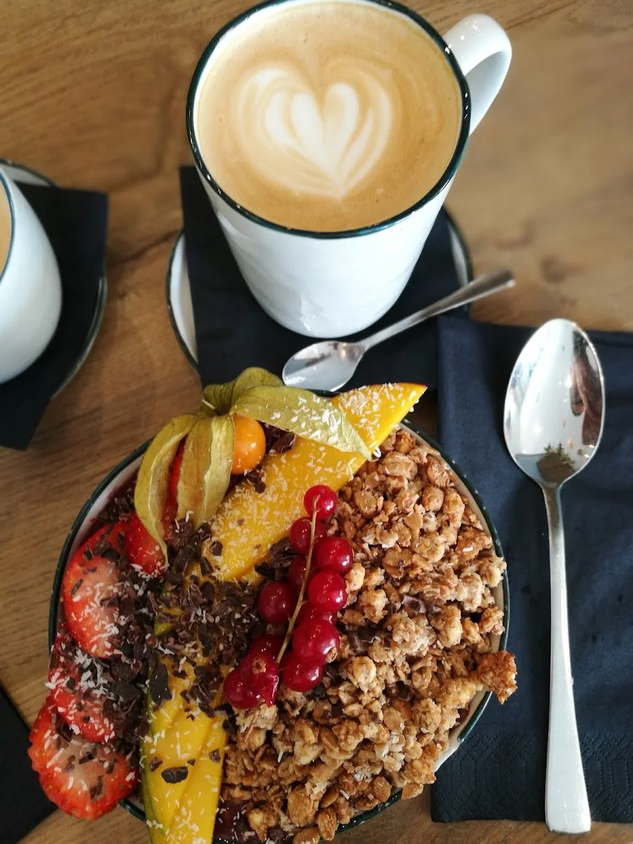Laura's Deli – Knuspermüsli in Düsseldorf, Nordrhein-Westfalen
