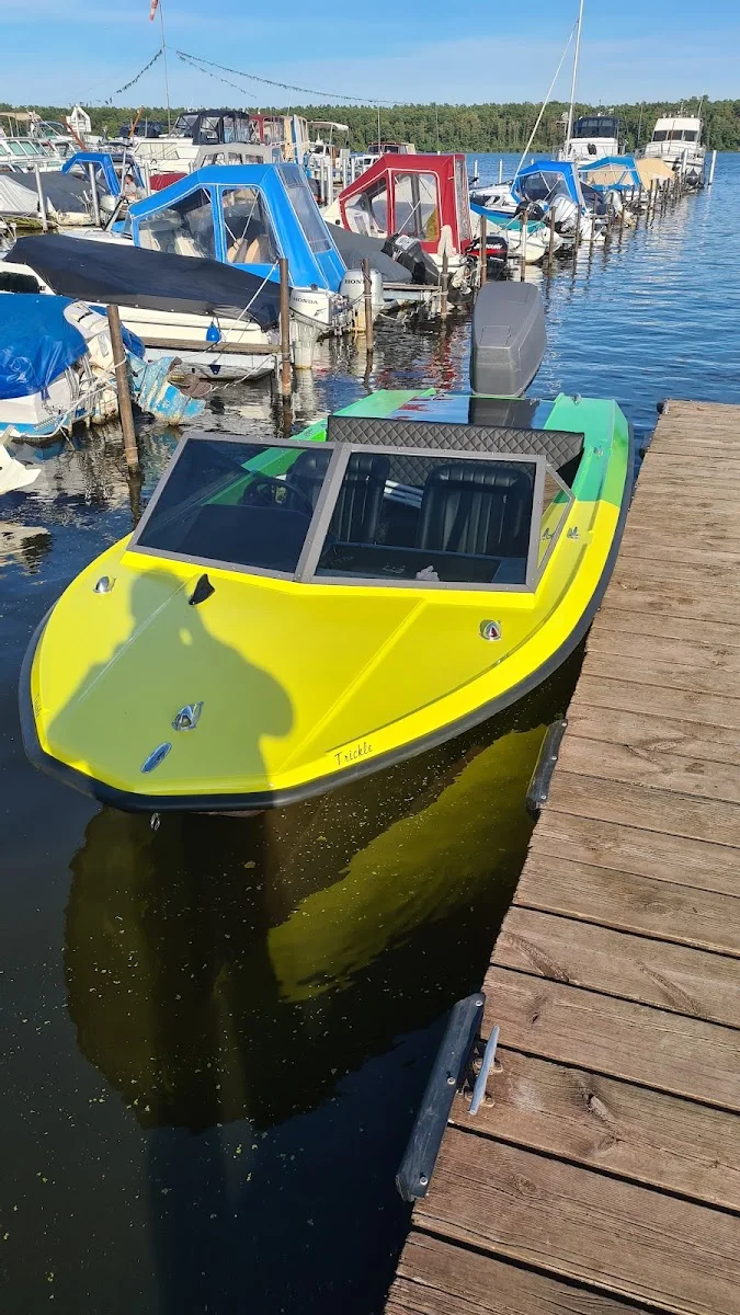 Bootsmotorenhandel-Poppschötz GmbH – Boot in Burgwedel, Niedersachsen