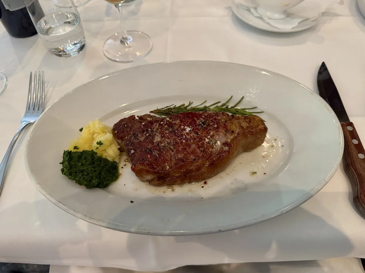 The Black Bulls Steakhouse – Filet mignon in Frankfurt am Main, Hessen