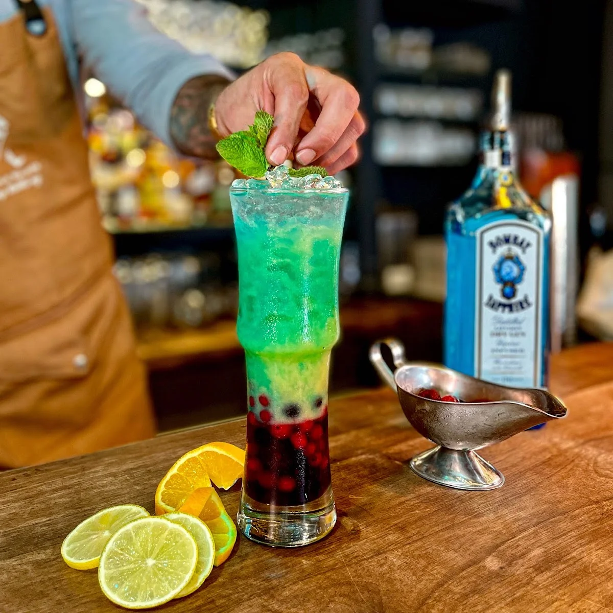 Mustang Restaurant, Cafe & Cocktailbar | Italienische Spezialitäten & Steakhaus – Essen und Trinken in Berlin