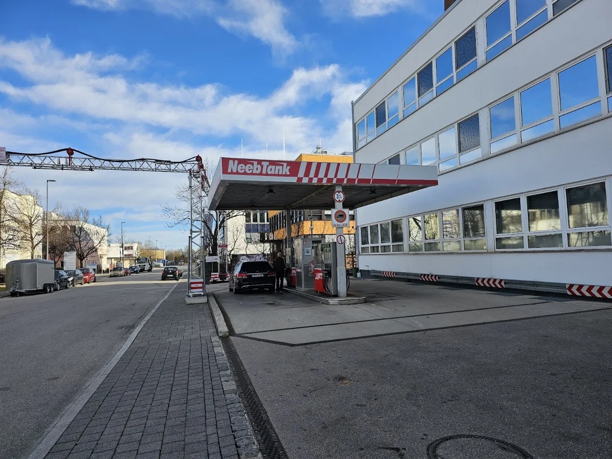 Gebrüder Neeb GmbH & Co. KG – Besucherfoto von Thomas Schmiedgen in Gräfelfing, Bayern