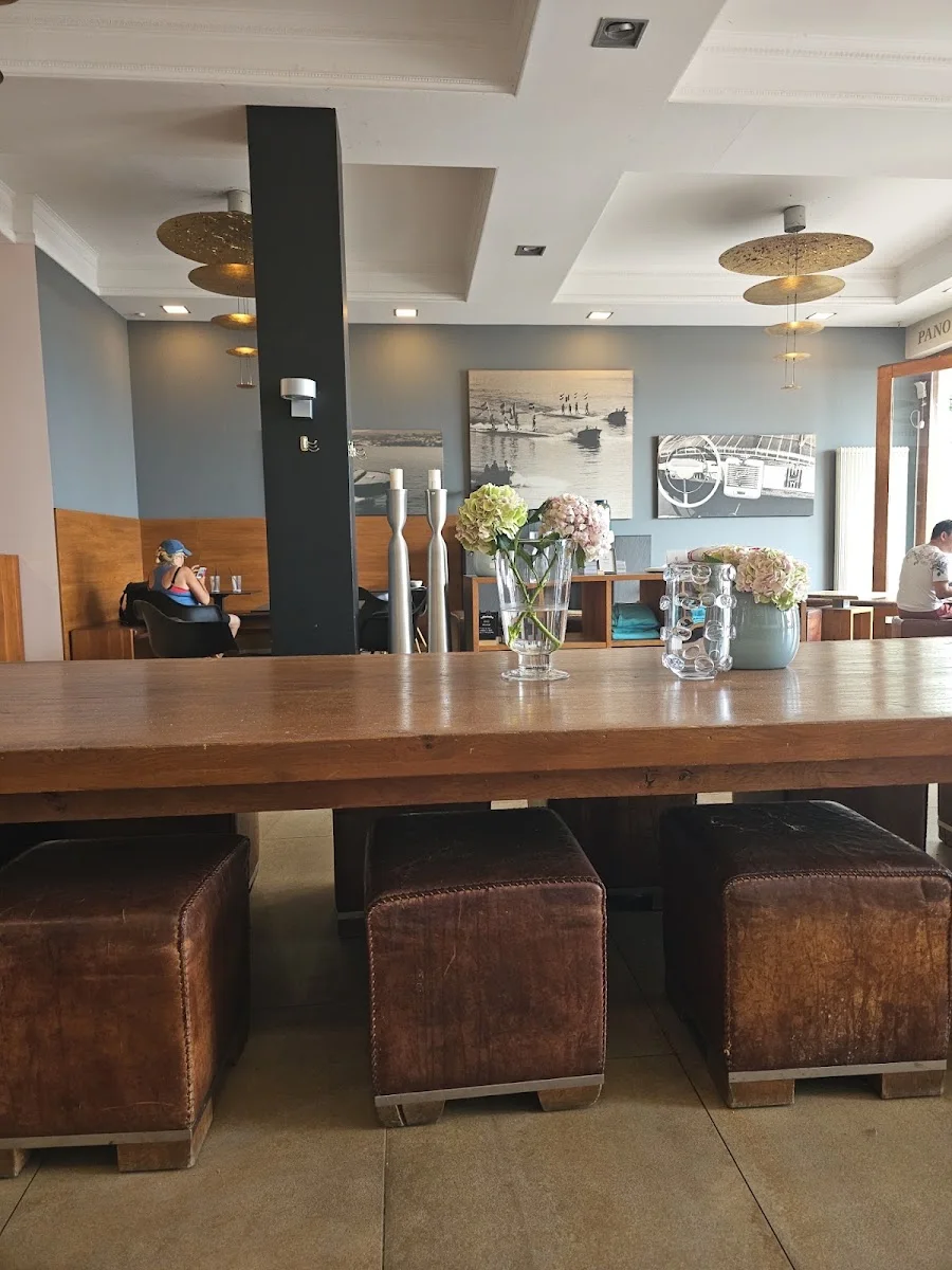 Aika - Brot, Kaffee, Wein und Wärme Friedrichshafen – Café in Friedrichshafen, Baden-Württemberg