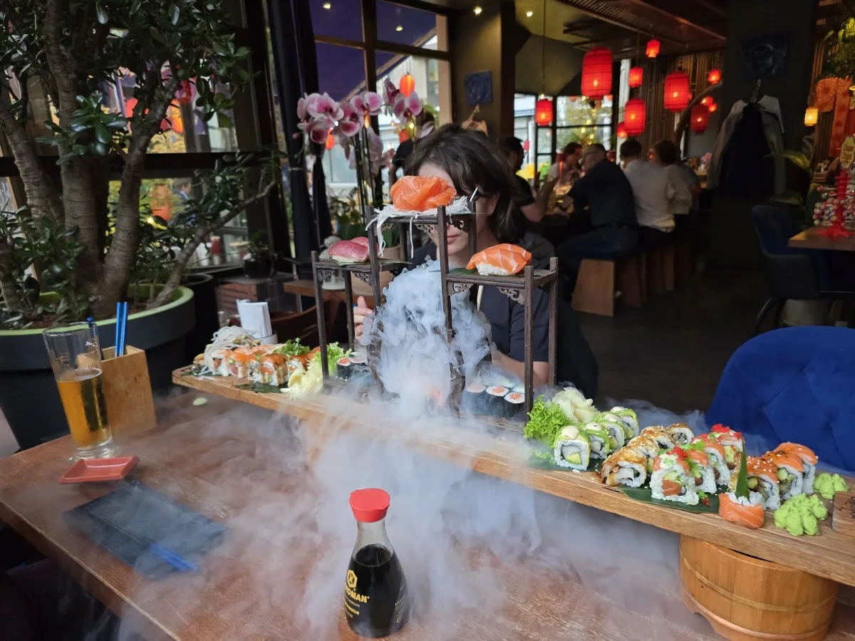 YAKOOLZA – Essen und Trinken in Berlin