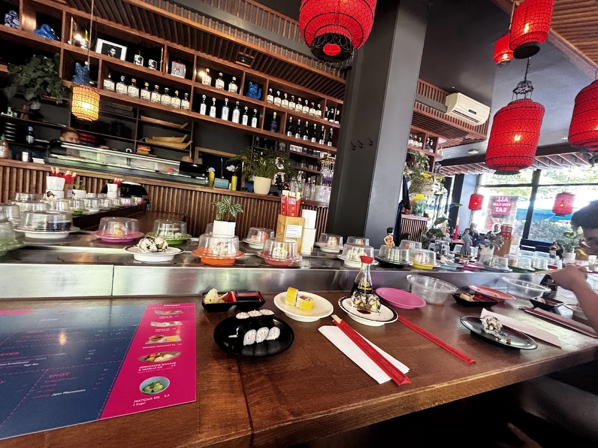YAKOOLZA – Atmosphäre in Berlin