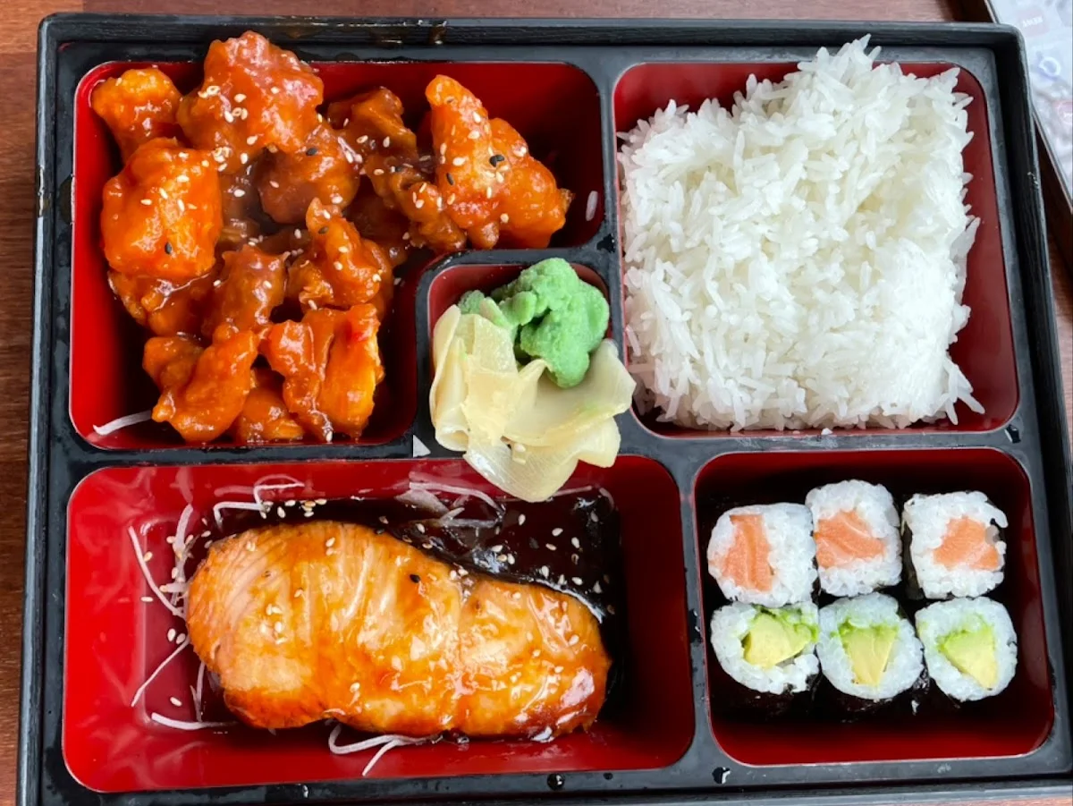 YAKOOLZA – Bentō in Berlin
