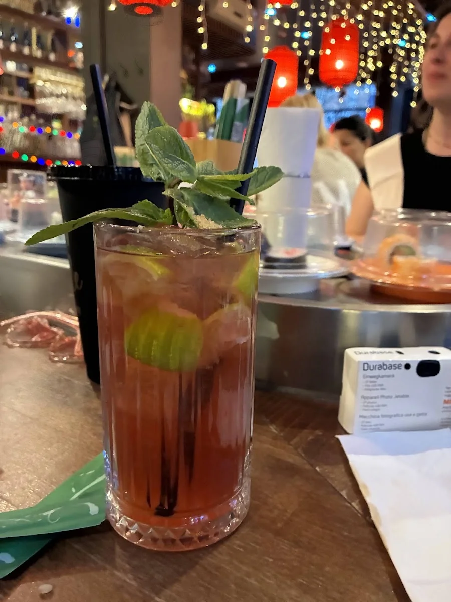 YAKOOLZA – Mojito in Berlin