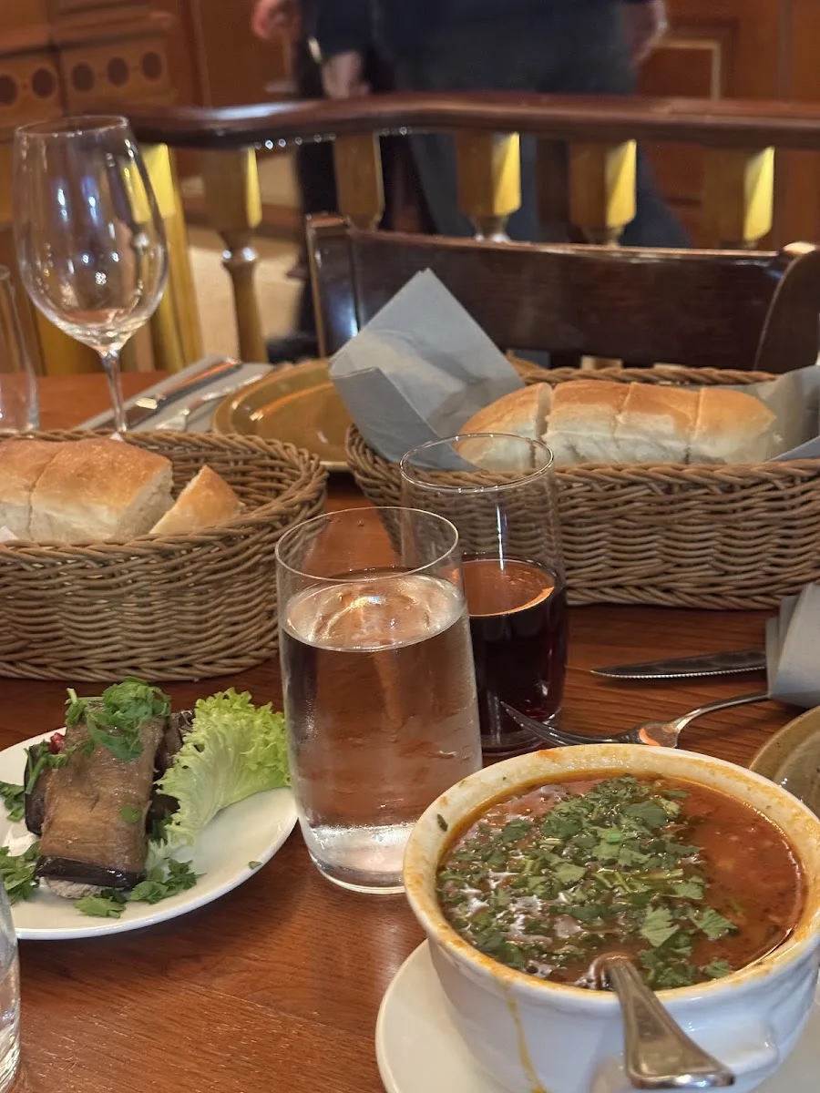Genazvale – Linsensuppe in Berlin