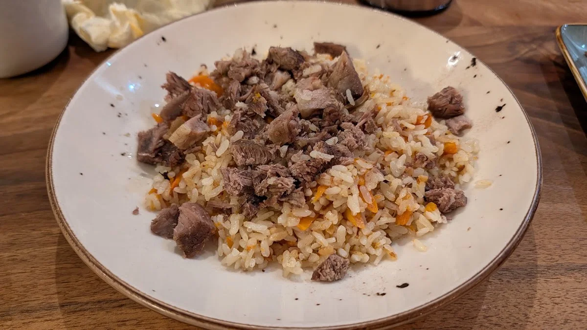 Tengri Tagh Uigur Restaurant – Pilaw in Düsseldorf, Nordrhein-Westfalen