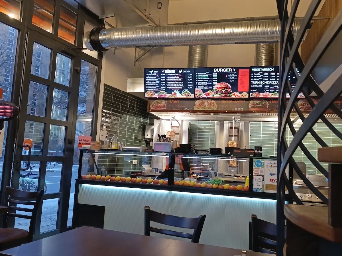 Meat Kebap Döner – Atmosphäre in Berlin