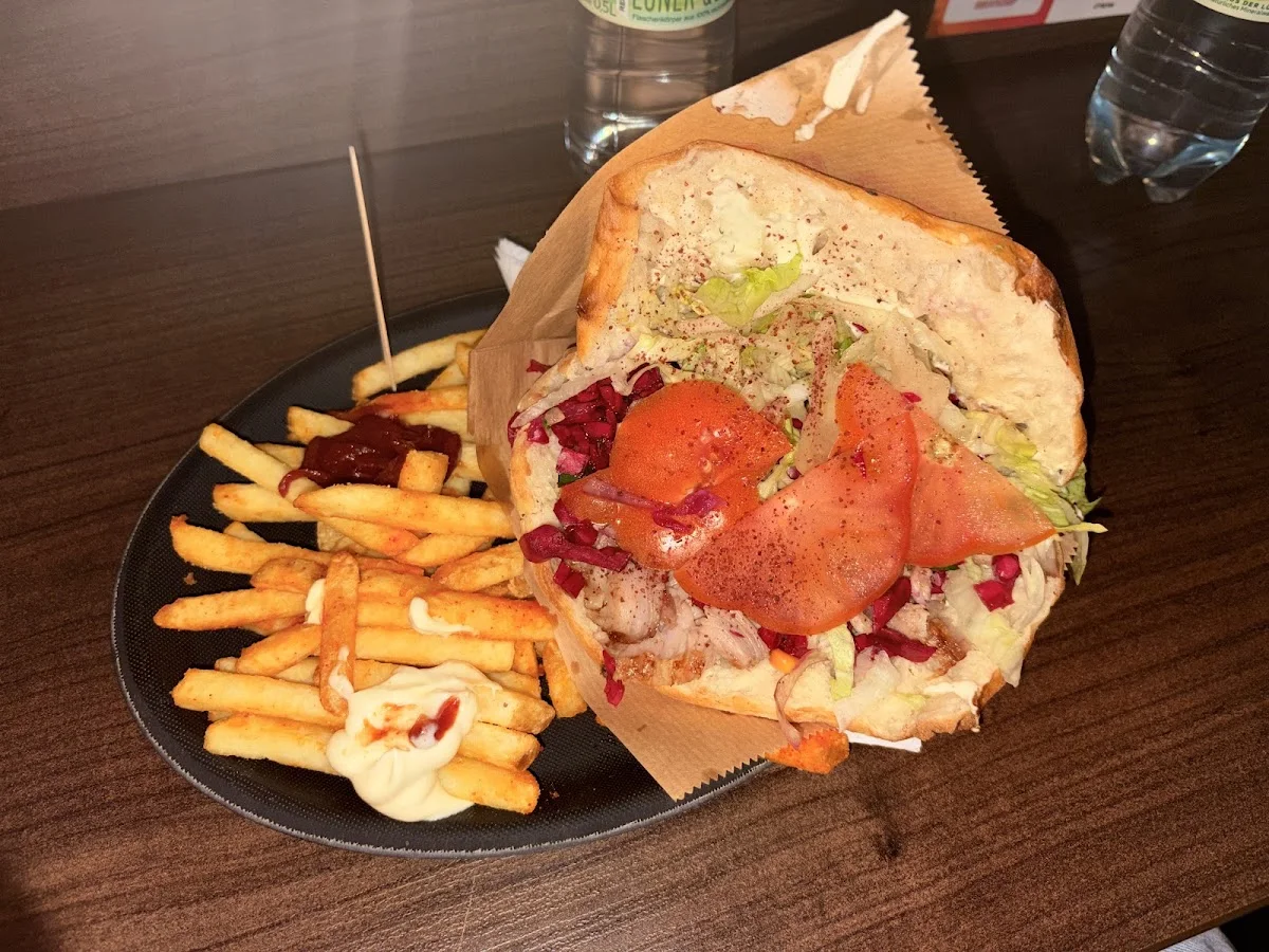 Meat Kebap Döner – Kebab in Berlin