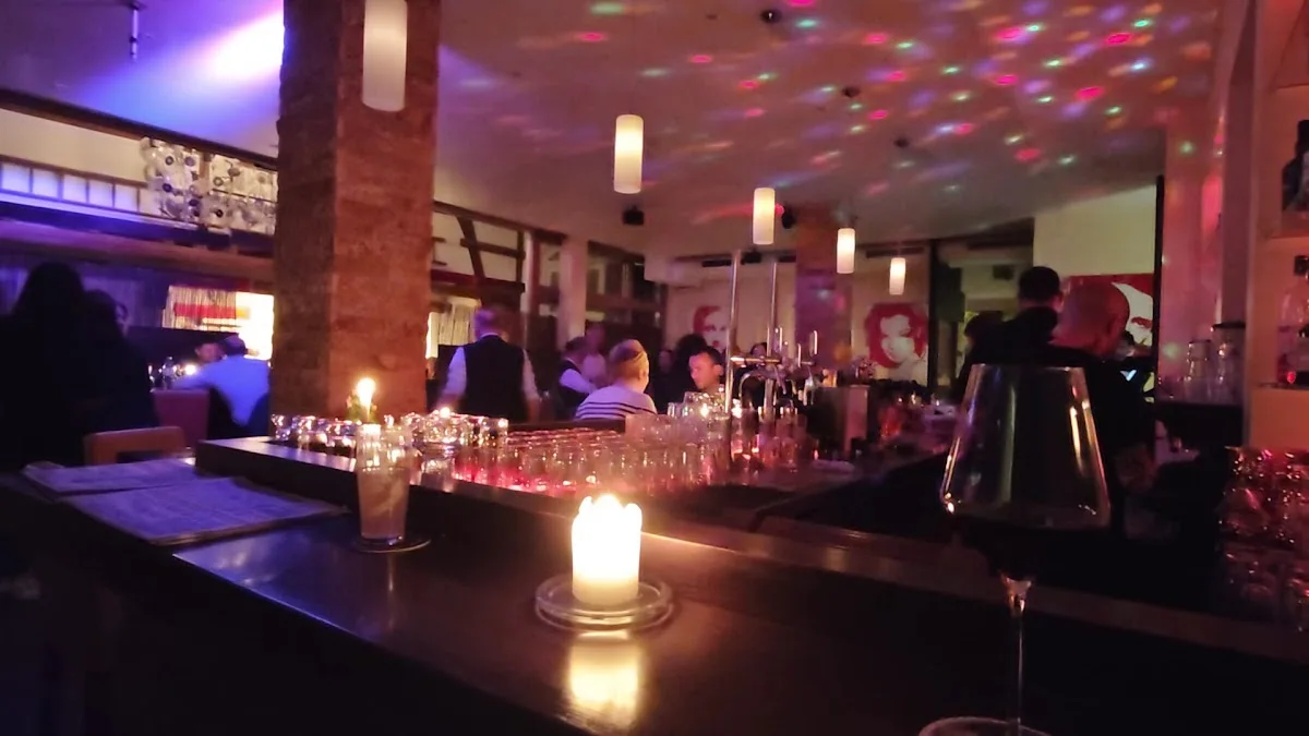 ÖEINS im Stemmerhof – Restaurant in München, Bayern