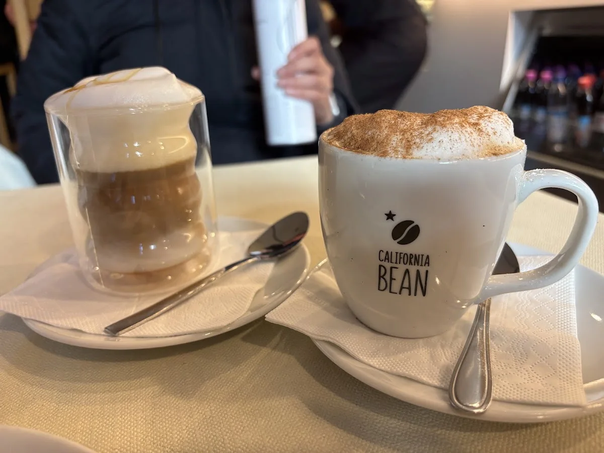 California Bean – Cappuccino in München, Bayern