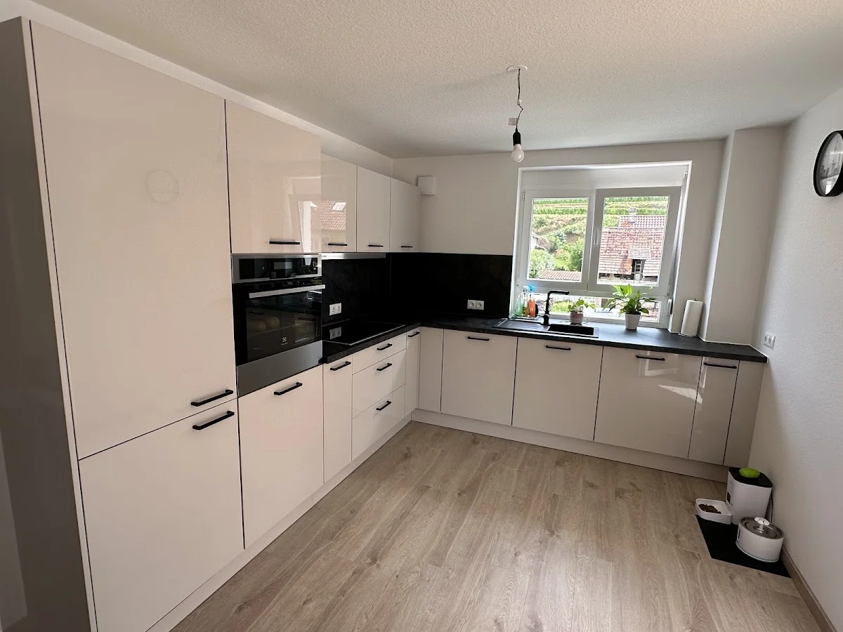 MEGA Küchen Freiburg-Gundelfingen – Besucherfoto: Victoria Lavori in Gundelfingen, Baden-Württemberg