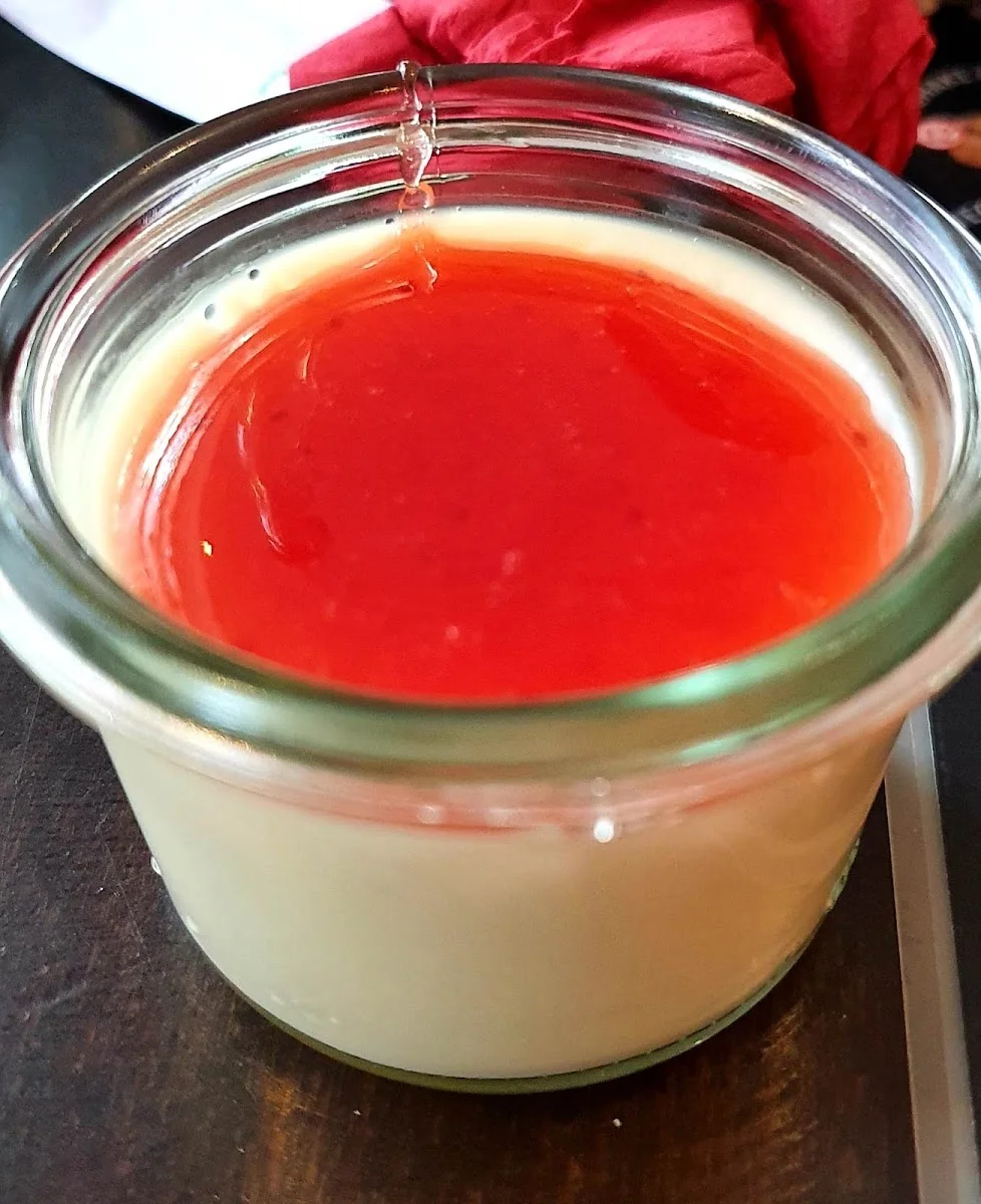 Grand The Sushi Circle – Panna cotta in Köln, Nordrhein-Westfalen