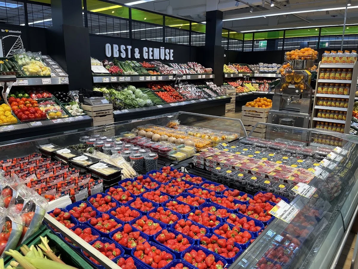 Edeka Ney – Innenansichten in Grevenbroich, Nordrhein-Westfalen
