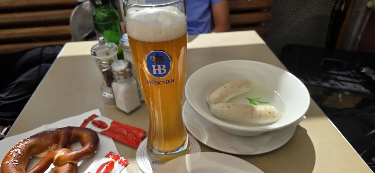 Cafe Glockenspiel GmbH – Café in München, Bayern