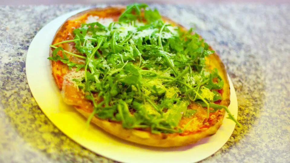 Pizzeria Olbia – Essen und Trinken in Frankfurt am Main, Hessen