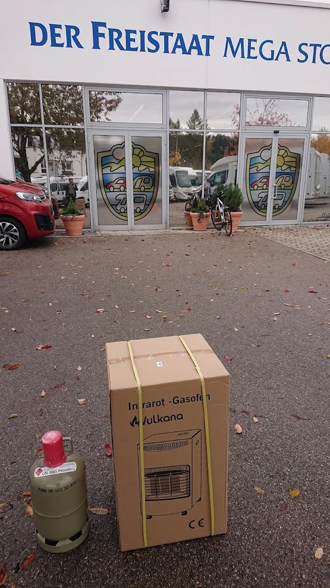 Der Freistaat Caravaning & More – Innenansichten in Sulzemoos, Bayern
