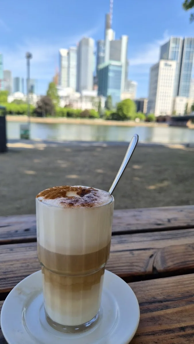 Maincafé – Café in Frankfurt am Main, Hessen
