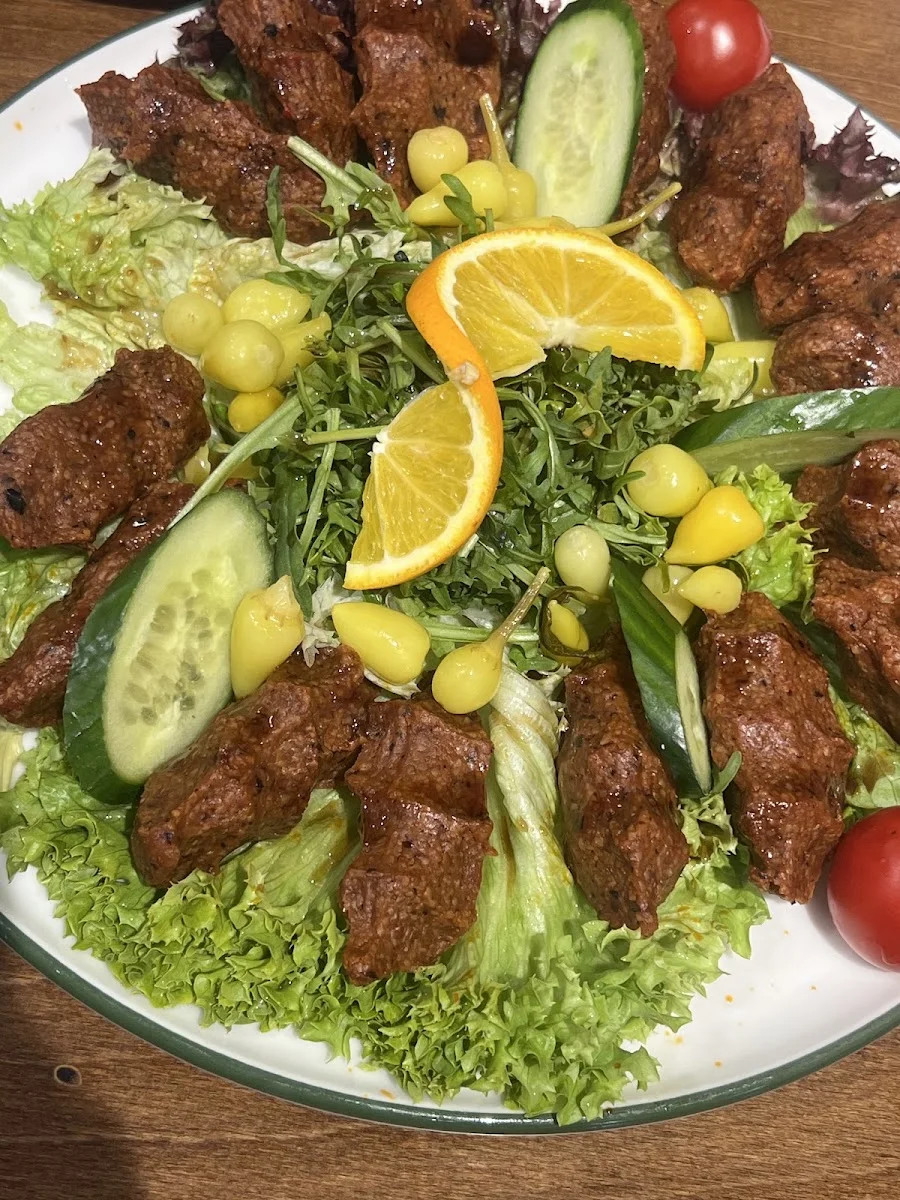 Köşgeroğlu – Essen und Trinken in Berlin