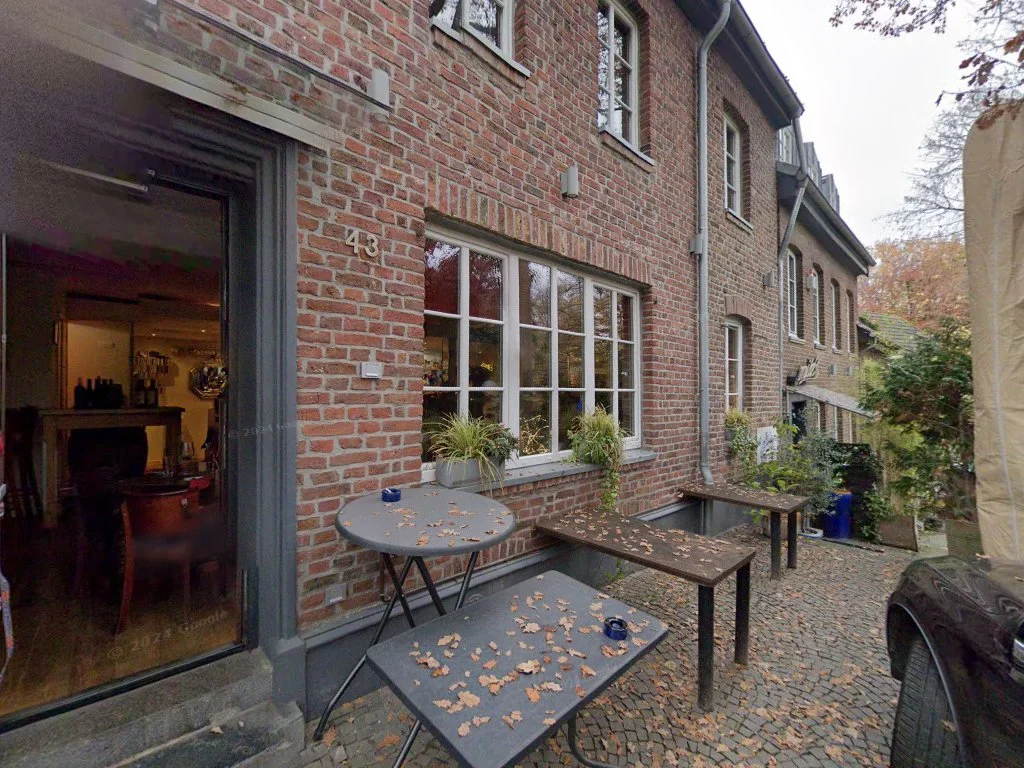 Mike's Bistro – Street View & 360°-Fotos in Mönchengladbach, Nordrhein-Westfalen