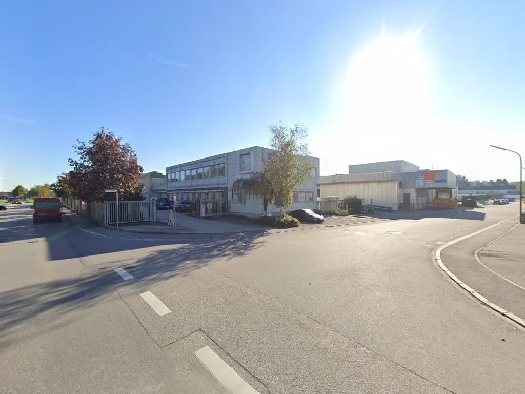 Lola Home & Garden GmbH – Street View & 360°-Fotos in Olching, Bayern