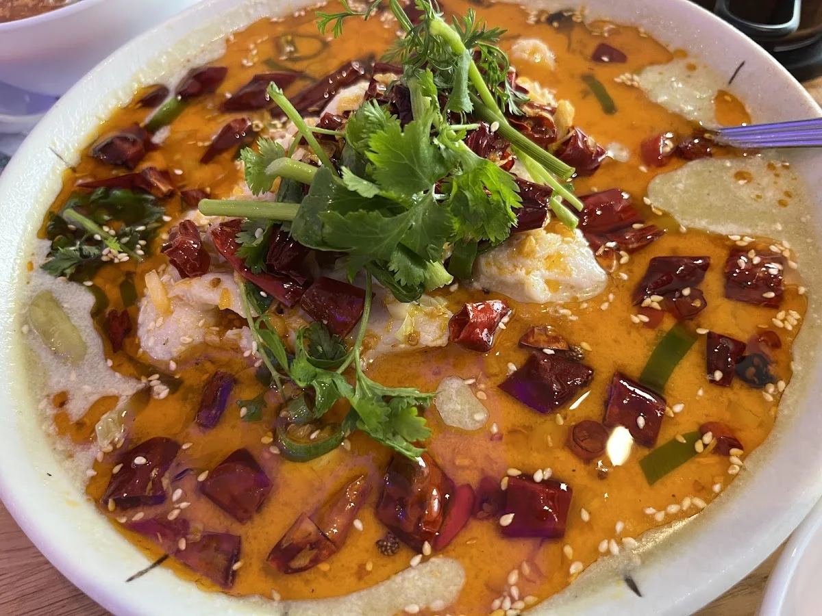 Honghong Restaurant (红红饭店) – Essen und Trinken in Garching bei München, Bayern