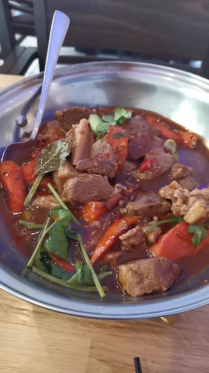 Honghong Restaurant (红红饭店) – Suppe in Garching bei München, Bayern