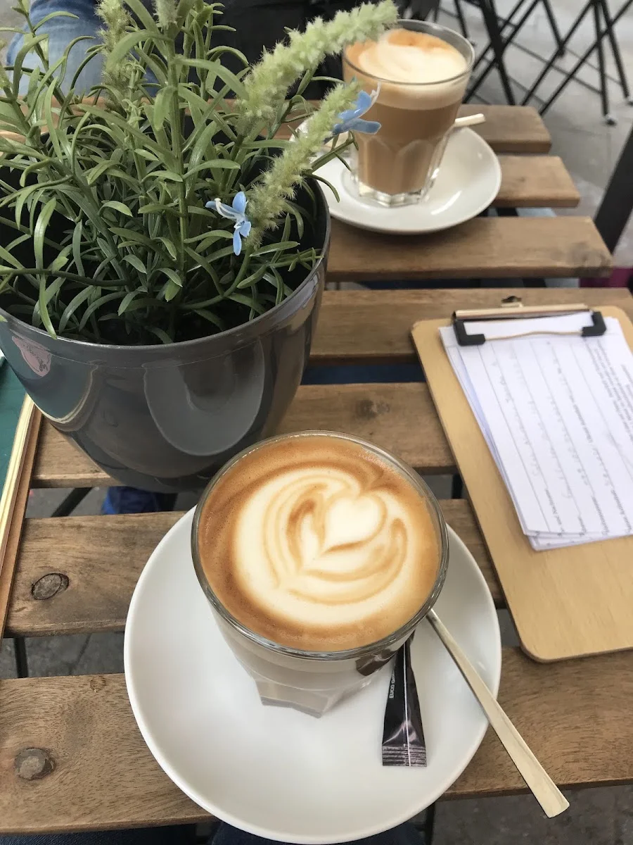 Jlöcklich - il caffè felice – Kaffee in Köln, Nordrhein-Westfalen