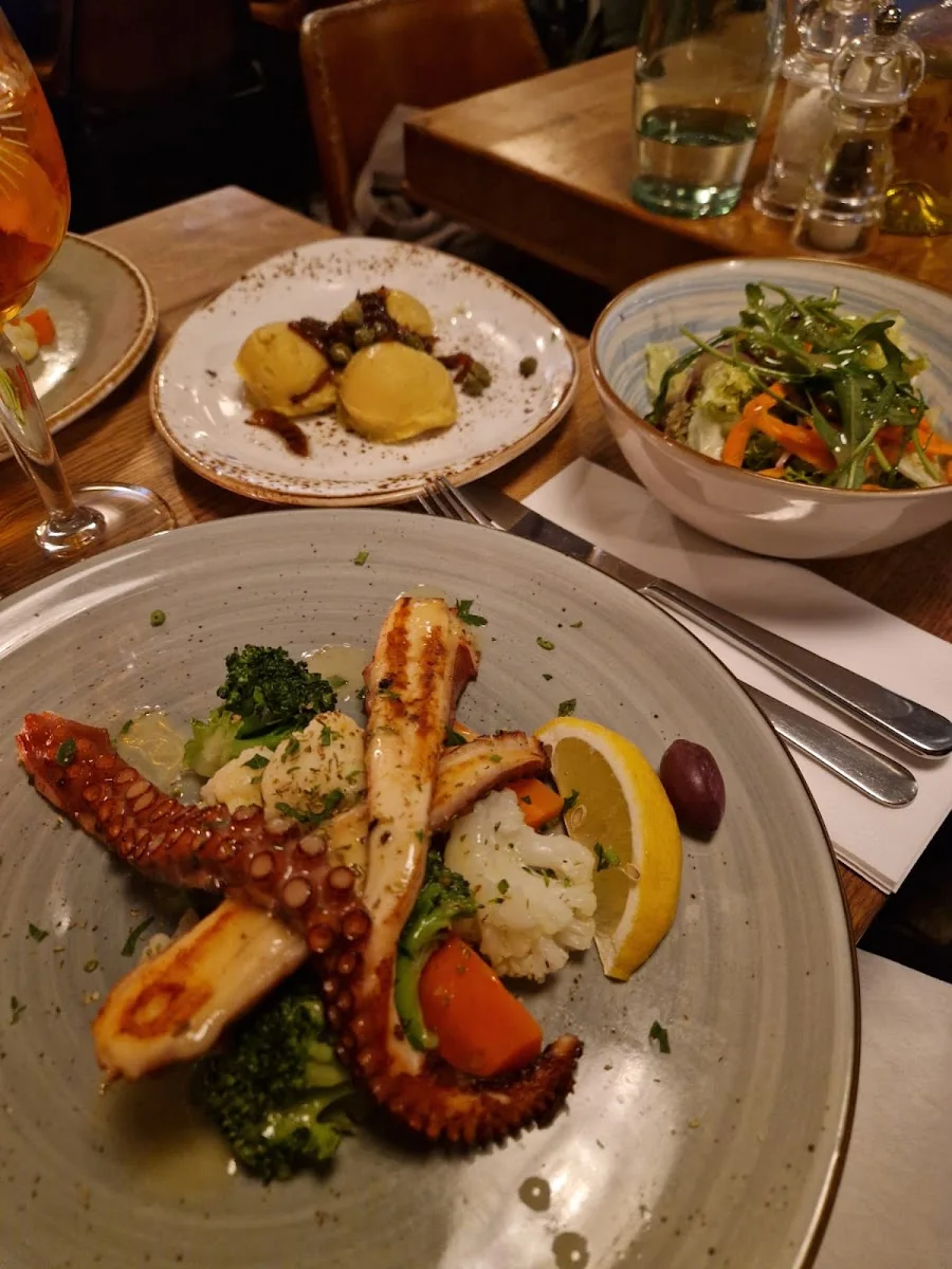 Omonia – Pulpo in Frankfurt am Main, Hessen